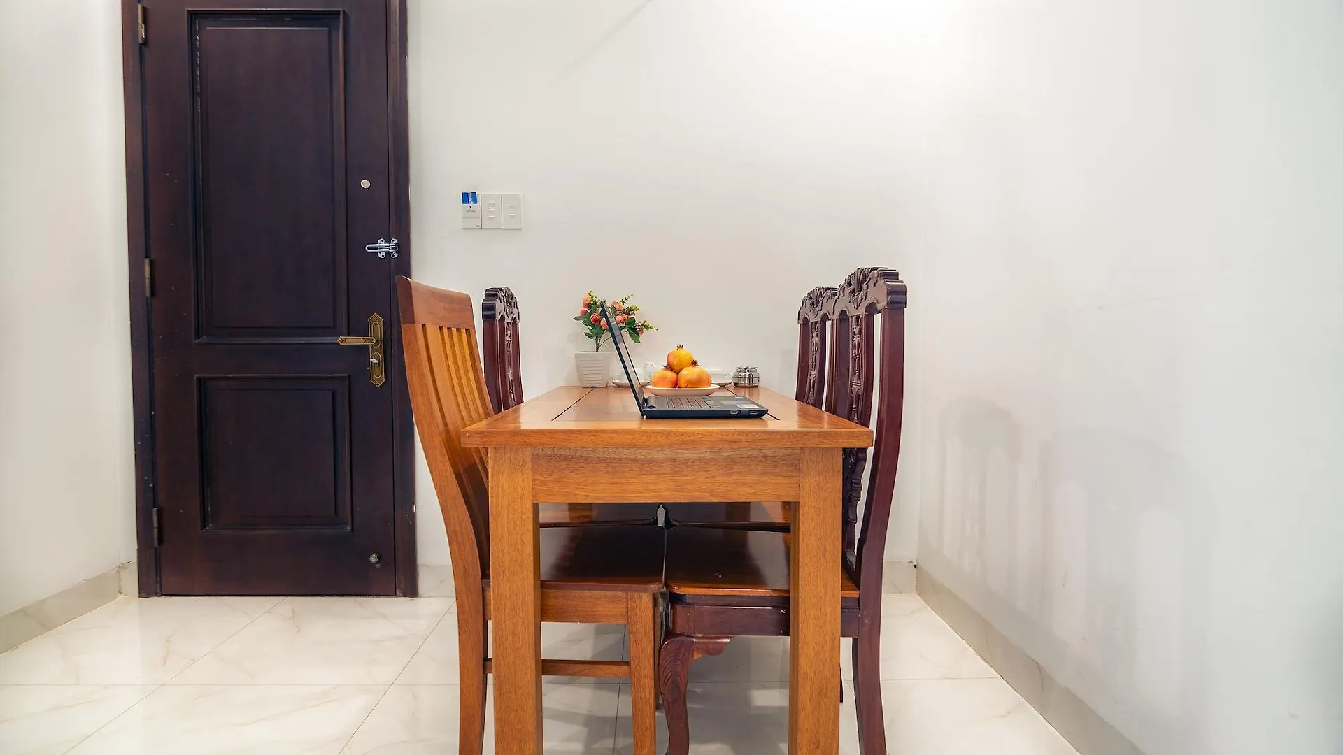 Miami Beach Hotel & Apartment Da Nang Vietnam