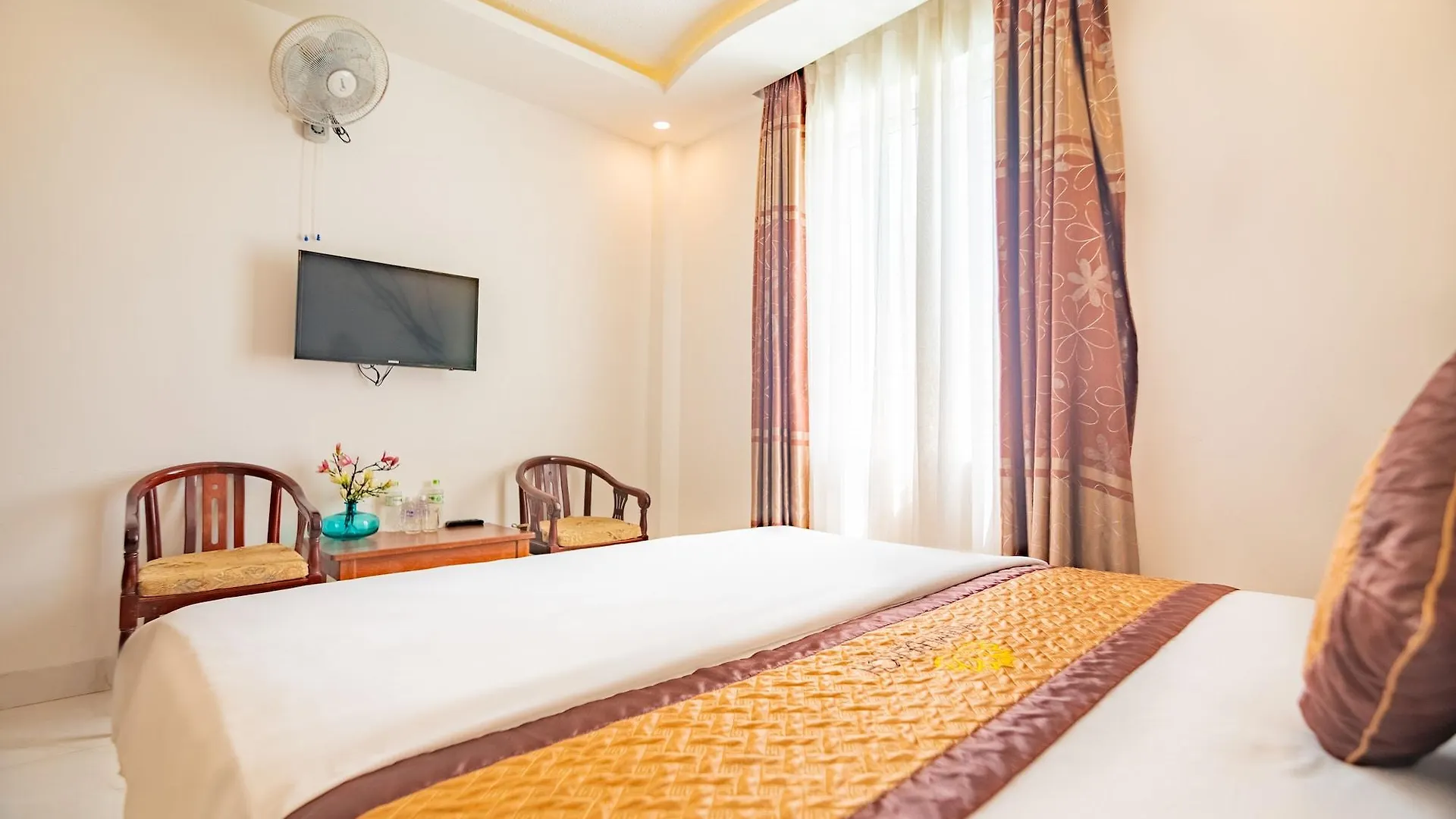 Miami Beach Hotel & Apartment Da Nang 2*,  Vietnam