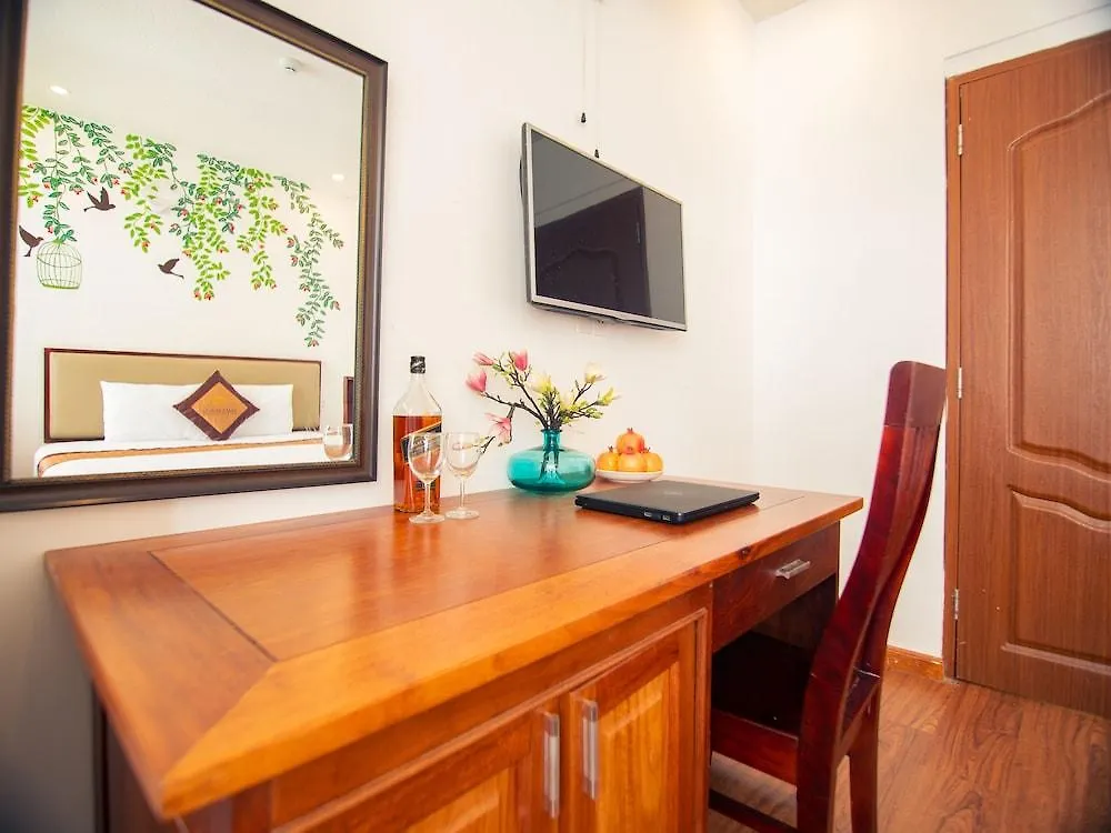 Miami Beach Hotel & Apartment Da Nang