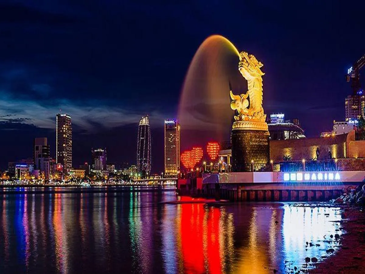 Miami Beach Hotel & Apartment Da Nang