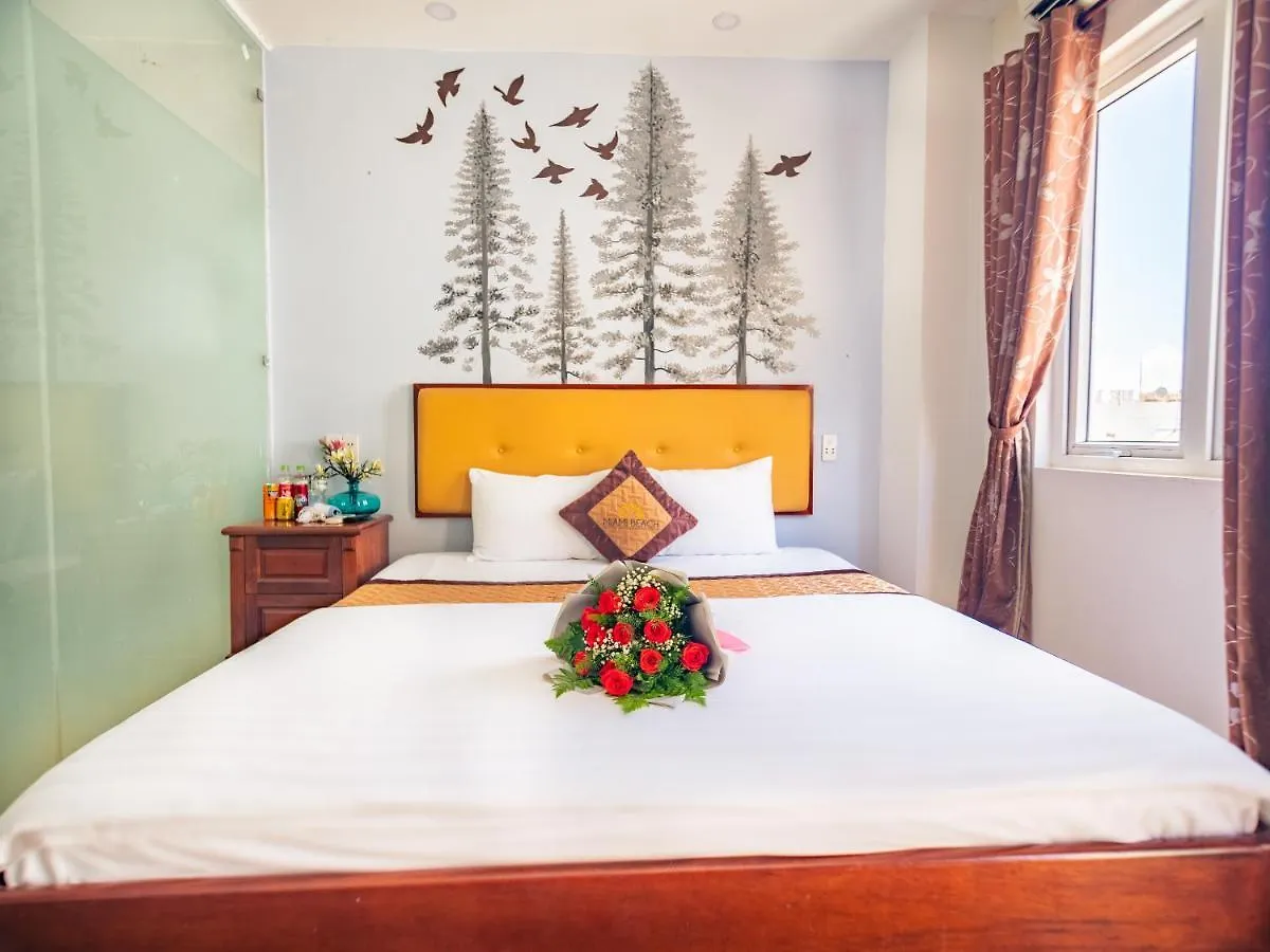 Miami Beach Hotel & Apartment Da Nang