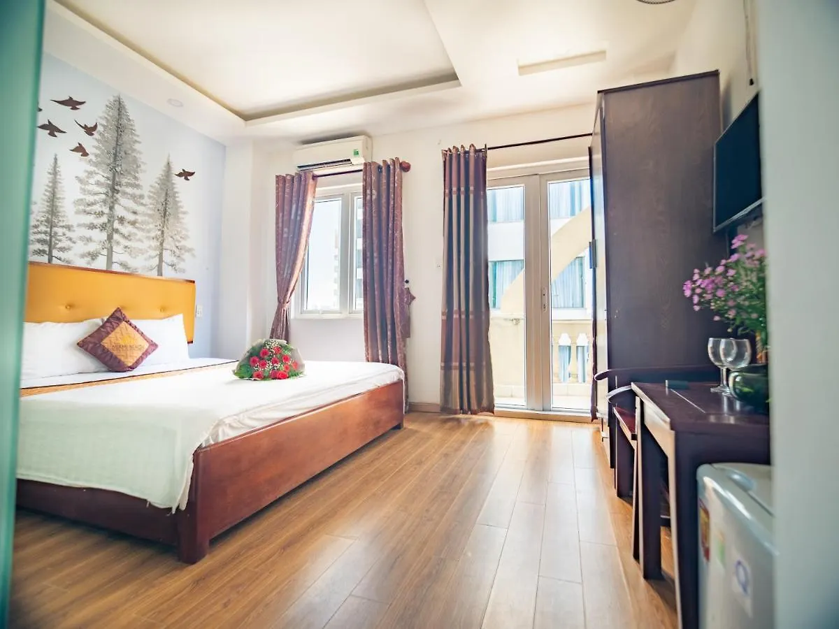 Miami Beach Hotel & Apartment Da Nang