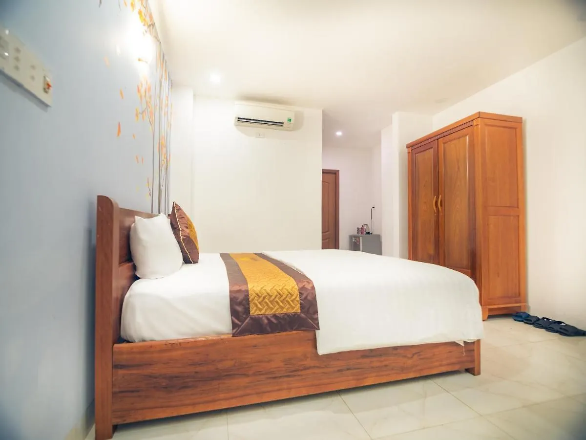 Miami Beach Hotel & Apartment Da Nang