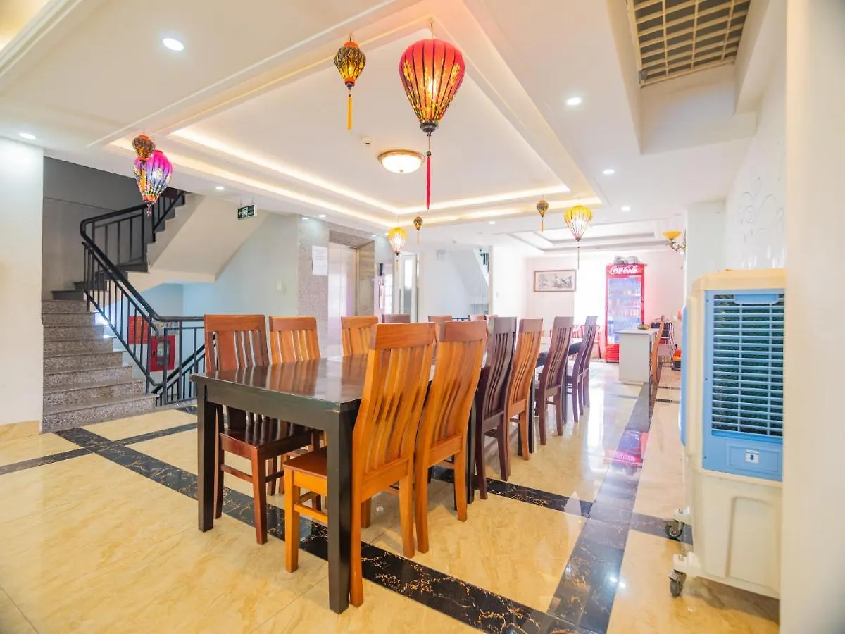 Miami Beach Hotel & Apartment Da Nang