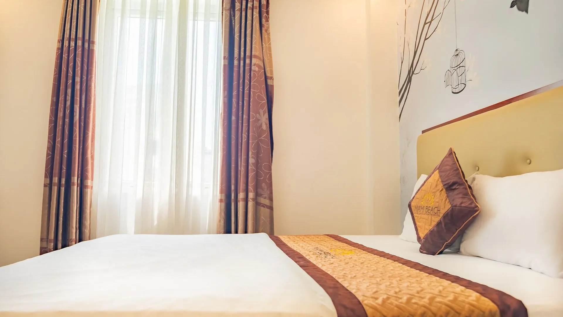Miami Beach Hotel & Apartment Da Nang