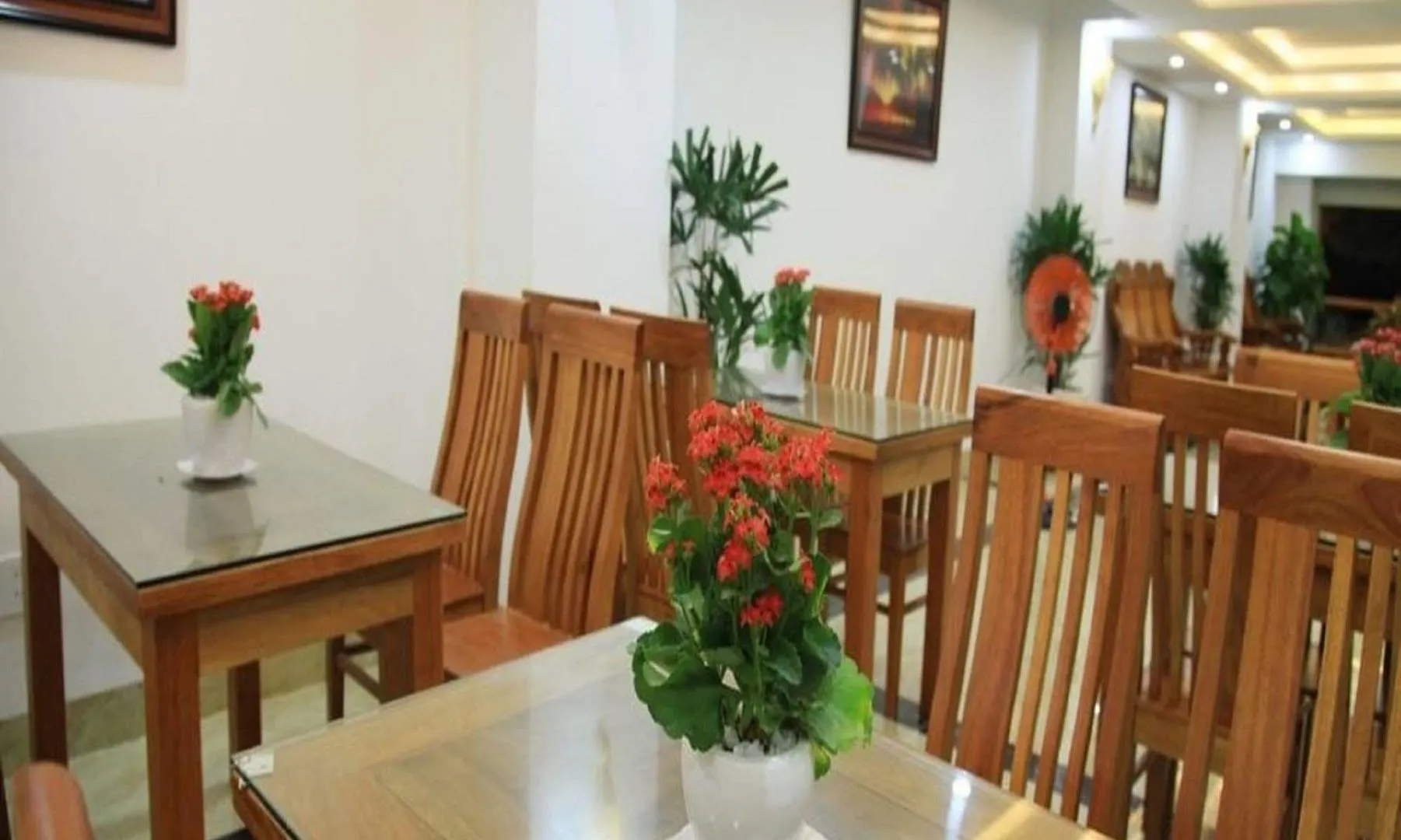Miami Beach Hotel & Apartment Da Nang
