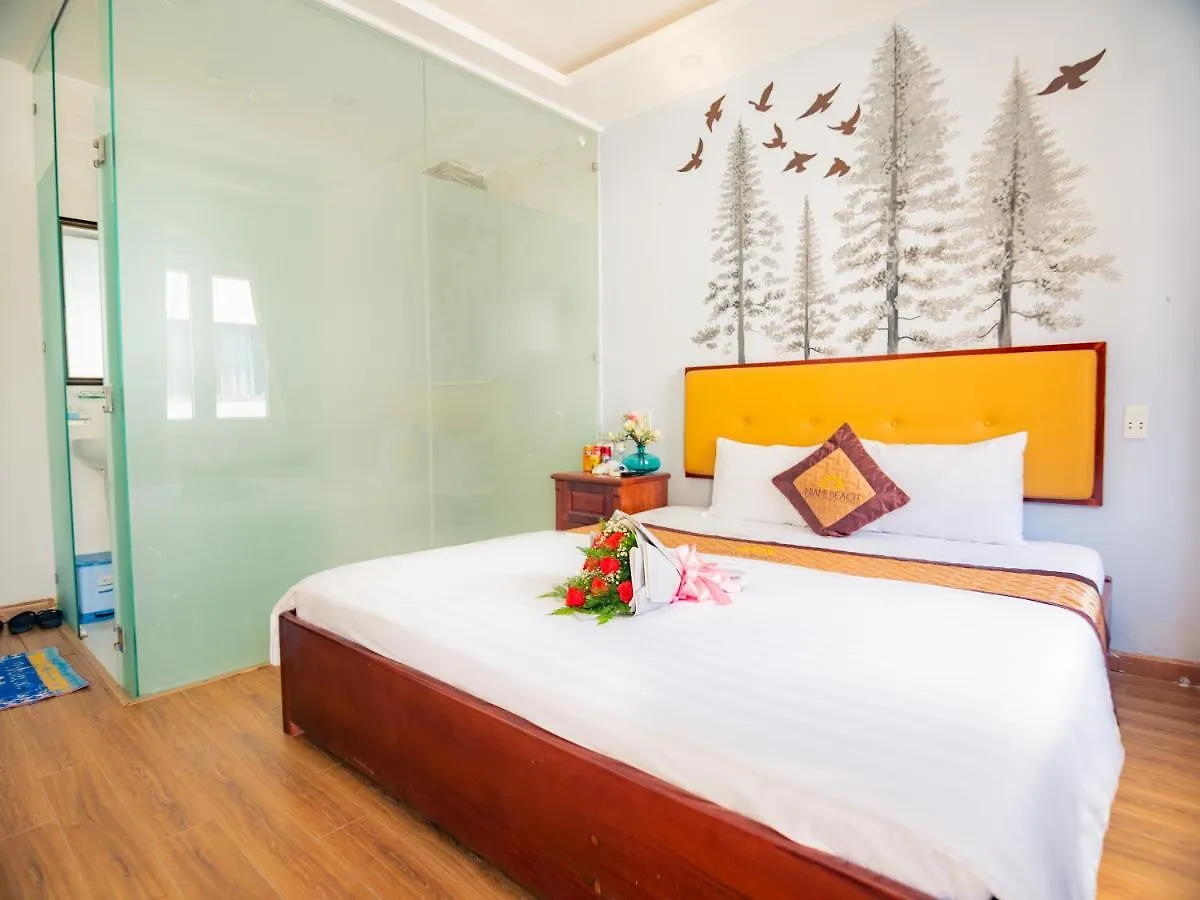 Miami Beach Hotel & Apartment Da Nang