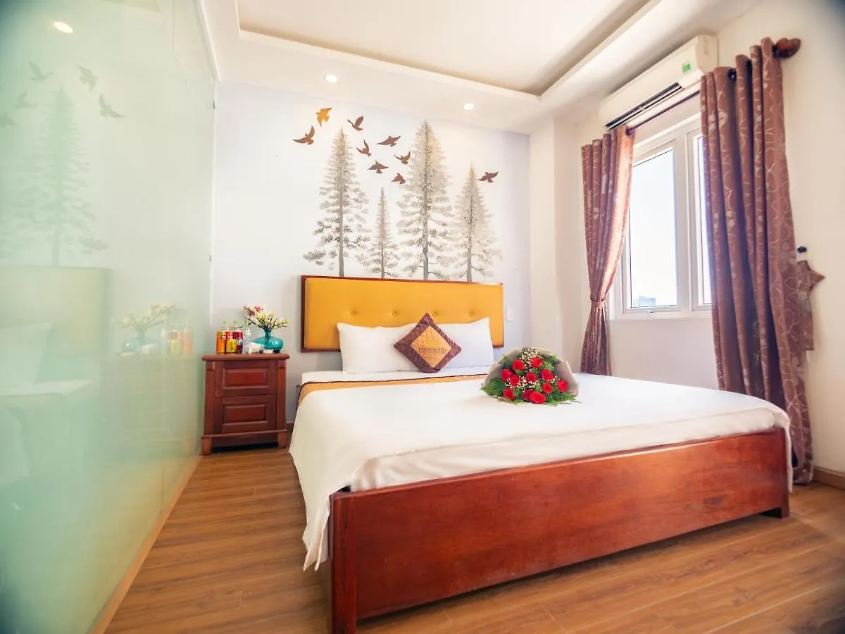 Miami Beach Hotel & Apartment Da Nang