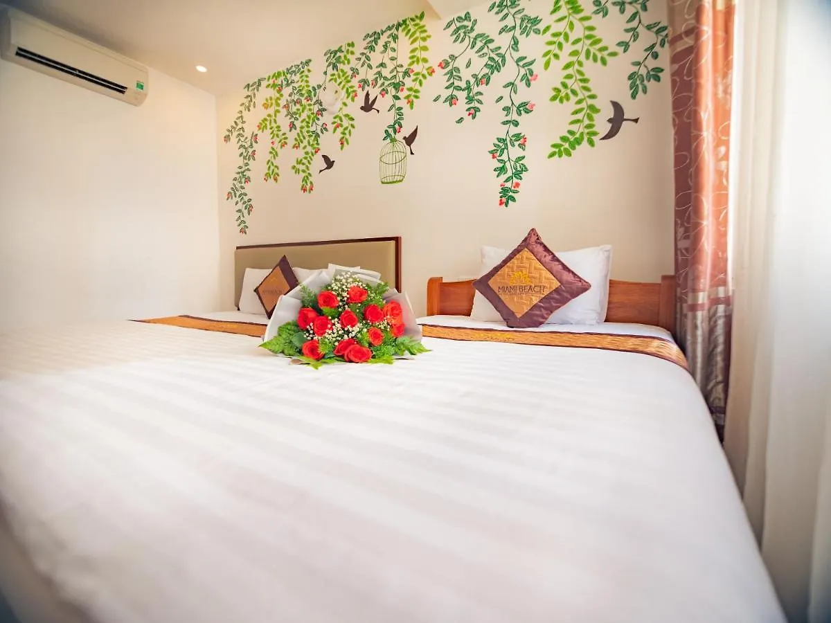 Miami Beach Hotel & Apartment Da Nang 2*,